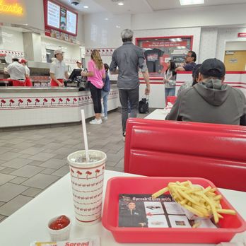 In-N-Out Burger - American Dream come true - Burgers Near Me - Orange, California In-N-Out Burger - American Dream come true - Burgers Near Me - Orange, California