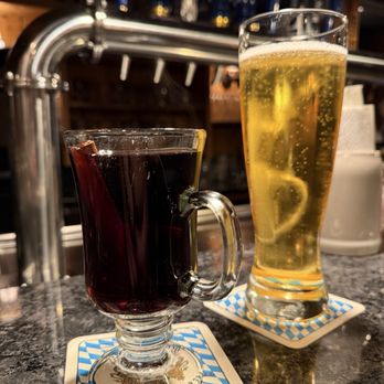Andreas Keller German Restaurant - Gluhwein and beer - German Near Me - Leavenworth, Washington Andreas Keller German Restaurant - Gluhwein and beer - German Near Me - Leavenworth, Washington