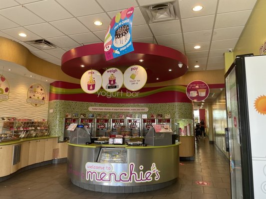 MENCHIE’S FROZEN YOGURT - Updated March 2026 - 64 Photos & 43 Reviews ...