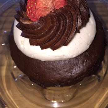 Parlour Bakery - Yum! - Cupcakes Near Me - Plantation, Florida Parlour Bakery - Yum! - Cupcakes Near Me - Plantation, Florida
