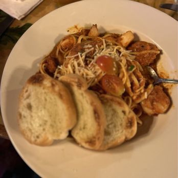 Ponds Hilo - Seafood linguine - Hawaiian Near Me - Hilo, Hawaii Ponds Hilo - Seafood linguine - Hawaiian Near Me - Hilo, Hawaii