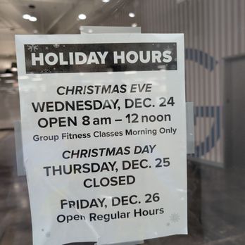 LA Fitness - Holiday hours 2025 - Gyms Near Me - Chicago, Illinois LA Fitness - Holiday hours 2025 - Gyms Near Me - Chicago, Illinois