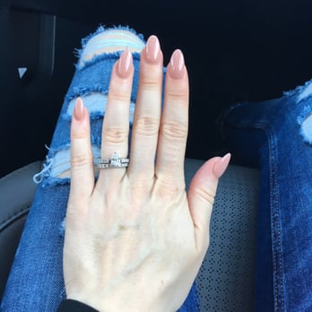 Green Ivy Nails & Spa - Love Tiffany! She did an amazing job. - Nail Salons Near Me - Temecula, California