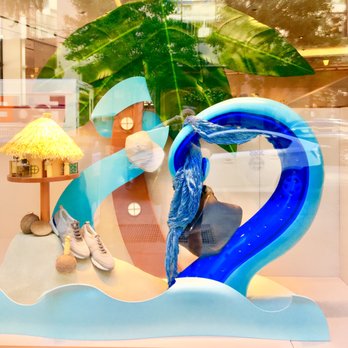 Hermès - August 1, 2019-Window Front - Leather Goods Near Me - Chicago, Illinois