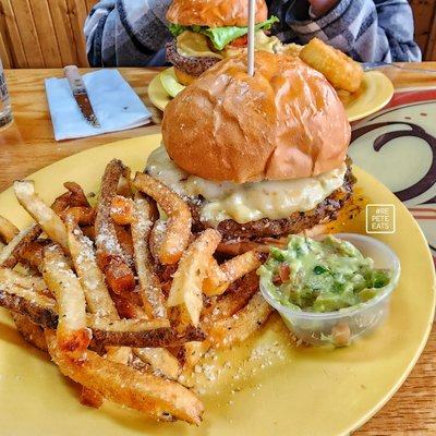 Oscar's Pub & Grill by null