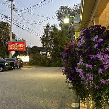 Mekhong Thai Wells - exterior - Thai Near Me - Wells, Maine
