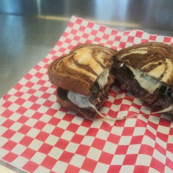 Abbott Homestyle Grill - Patty Melt - Burgers Near Me - Mansfield, Arkansas