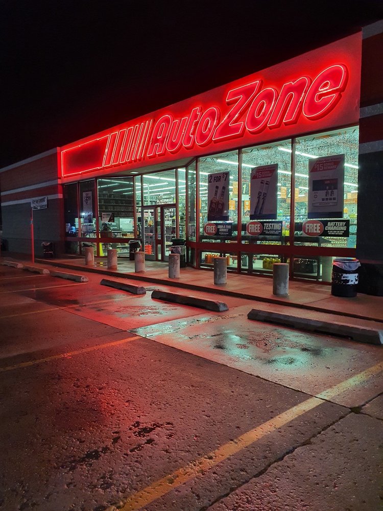AUTOZONE Updated September 2024 13 Reviews 460 W Rollins Rd