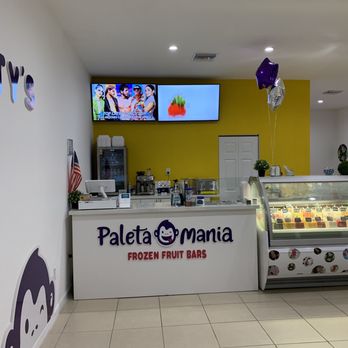 Paleta Mania - Inside space. - Ice Cream & Frozen Yogurt Near Me - Miami, Florida