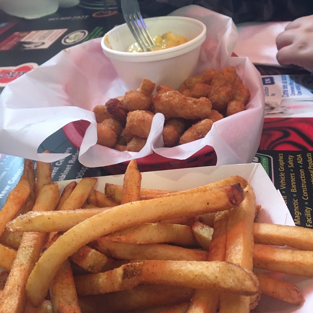 Red House BBQ - Popcorn shrimp, Mac n cheese, and fries - Barbeque Near Me - Tehachapi, California Red House BBQ - Popcorn shrimp, Mac n cheese, and fries - Barbeque Near Me - Tehachapi, California