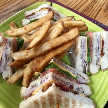 Beanders Restaurant & Tavern - Club with fries - Bars Near Me - Elkins, West Virginia