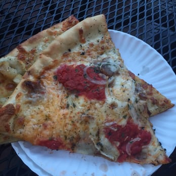 OTTO - Sausage and onion - Pizza Near Me - Cambridge, Massachusetts OTTO - Sausage and onion - Pizza Near Me - Cambridge, Massachusetts