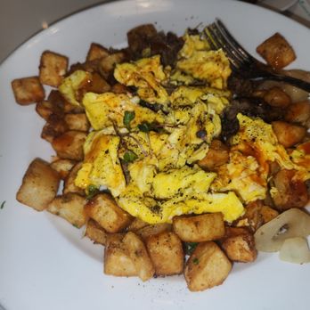 JAM Eateries - Brunch with colleague. Pot roast hash. Yummy. Unctuous deliciousness. Pot roast was so soft it was creamy almost. - Breakfast & Brunch Near Me - Ellicott City, Maryland