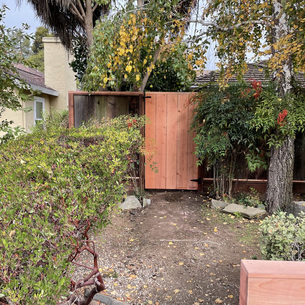 FenceMaster - New gate. - Fences & Gates Near Me - San Carlos, California FenceMaster - New gate. - Fences & Gates Near Me - San Carlos, California