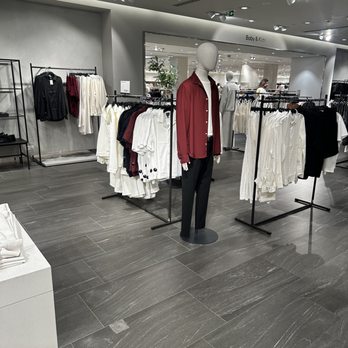 H&M - Women's Clothing Near Me - Antwerp, VAN H&M - Women's Clothing Near Me - Antwerp, VAN
