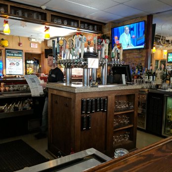 Jamison Pour House - New American Near Me - Jamison, Pennsylvania