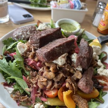 Martha's - Steak salad - American Near Me - Hermosa Beach, California