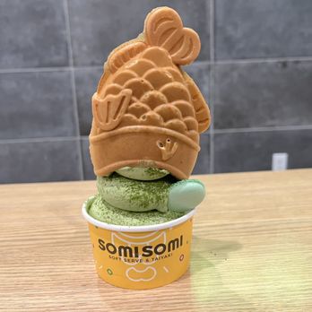 Somisomi - Upside down Ah-Boong: red bean filling and matcha ice cream - Desserts Near Me - Carrollton, Texas