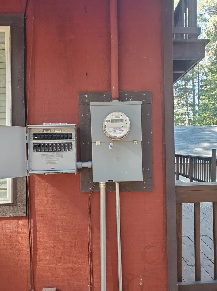 Slide of Iron Mountain Construction & Electrical