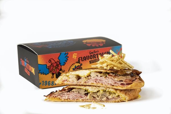 Guy Fieri's Flavortown Kitchen by null