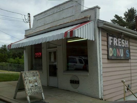 Better-Maid Donut Co by null