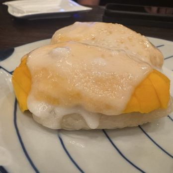 Bhan Mae Vane - Mango and Sticky Rice ($10) - Thai Near Me - Alameda, California