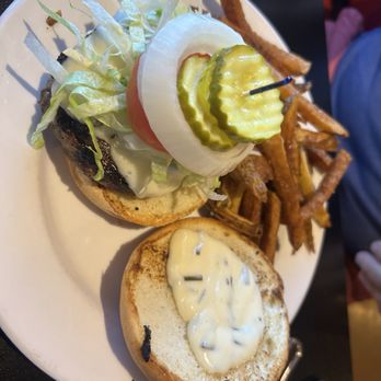 Killian's - Mushroom burger 4.5/5. - Gastropubs Near Me - Spearfish, South Dakota