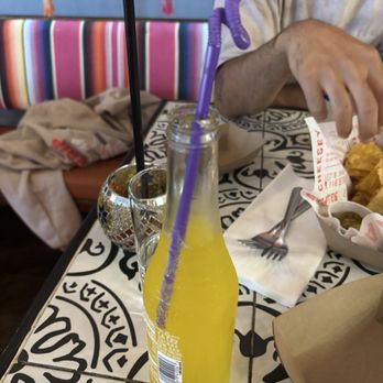 Taqueria Pato Azul - Jarritos soda pineapple - Tacos Near Me - La Crosse, Wisconsin Taqueria Pato Azul - Jarritos soda pineapple - Tacos Near Me - La Crosse, Wisconsin