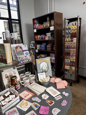 L & L Market by null