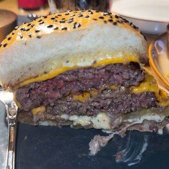 Osa Rooftop - Most delicious mash burgers so you can see the double patty goodness! - Bars Near Me - Pasadena, California