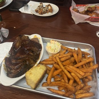 NY Firehouse Grille - BRISKET BEEF WITH SWEET POTATO FRIES - American Near Me - Peekskill, New York