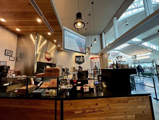 MOD Pizza by null