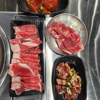 Top BBQ Grill & Pocha Cafe - Barbeque Near Me - Buena Park, California