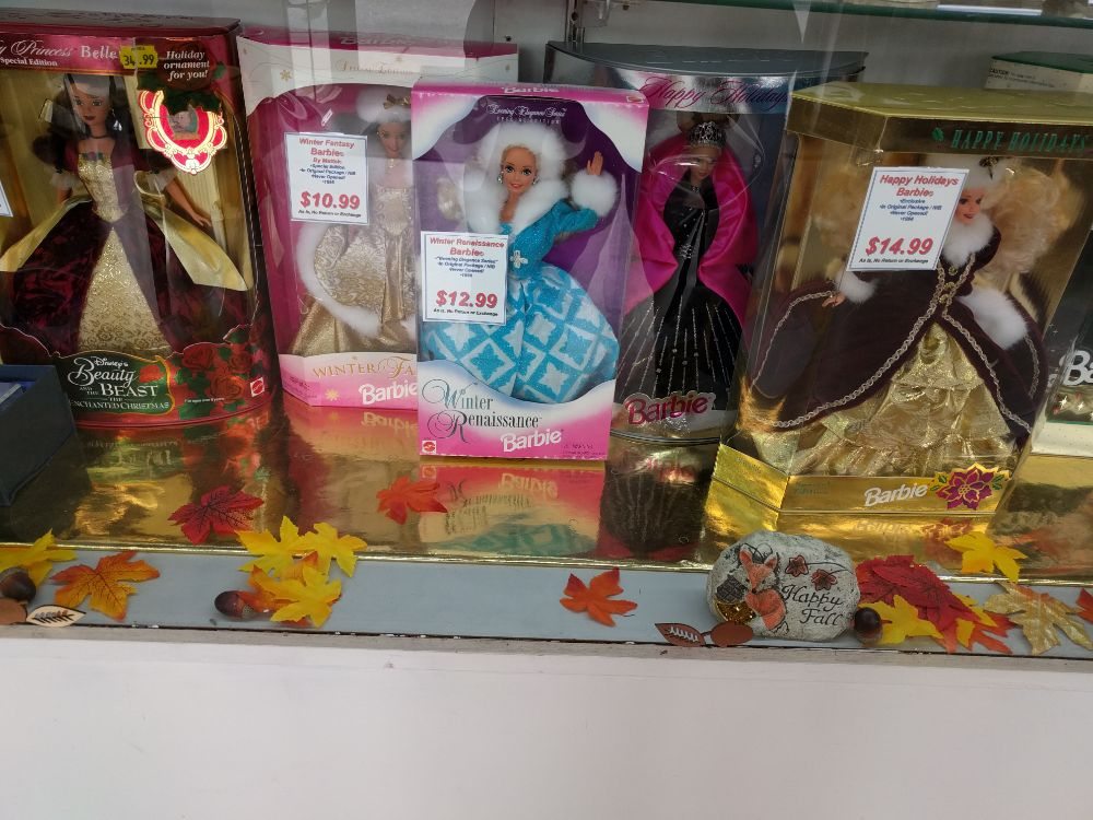 LOAVES & FISHES THRIFT STORE Updated August 2024 18 Reviews 1620