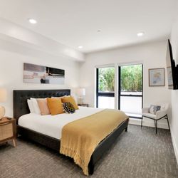 Advanstay - All Advanstay Bedrooms feature luxe King Beds with a comfortable and supportive hybrid mattress.