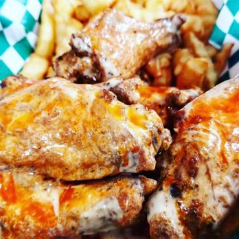 Daniel's Cheesesteak House - Hot Ranch wings - Cheesesteaks Near Me - Winter Garden, Florida