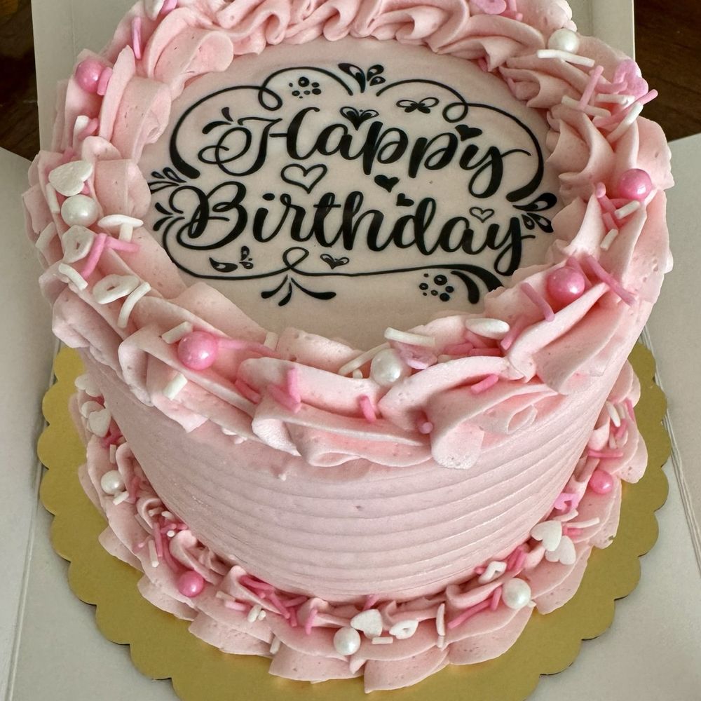 Fran's Cakes - Birthday cake - Custom Cakes Near Me - Gulfport, Florida