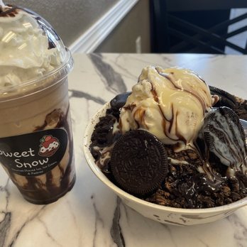 Sweet Snow - Ice Cream & Frozen Yogurt Near Me - Goodyear, Arizona