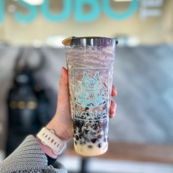 Katsubo Tea - Cookie Creme Sugar: a sweet tooth's dream with all the brown sugar, creme brulee, and oreo you can imagine - Bubble Tea Near Me - Fullerton, California