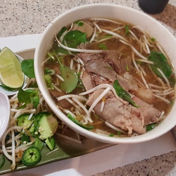 Pho Banh Mi Che Cali - S-1 Special Combination Pho rare steak, beef brisket and beef balls lol - Vietnamese Near Me - Pasadena, California Pho Banh Mi Che Cali - S-1 Special Combination Pho rare steak, beef brisket and beef balls lol - Vietnamese Near Me - Pasadena, California