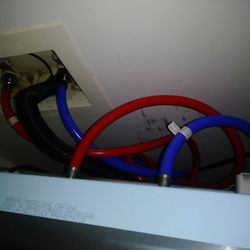 Lowe's Home Improvement - Rubber hoses delivered instead of stainless Steel