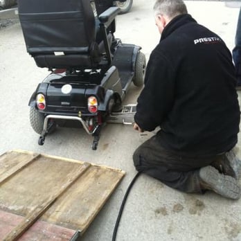 Derek's Tyre Services - Tires Near Me - Porthmadog, GWN