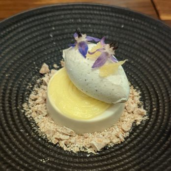 Francie - EARL GREY PANNA COTTA bergamot, lavender, tea - soso - Italian Near Me - Brooklyn, New York
