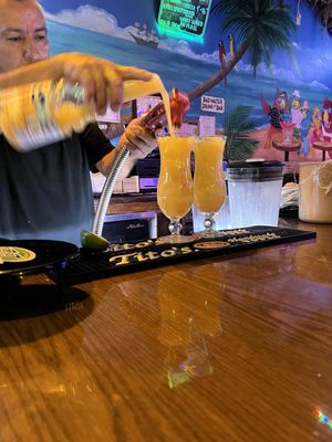 Luau Larry's by null