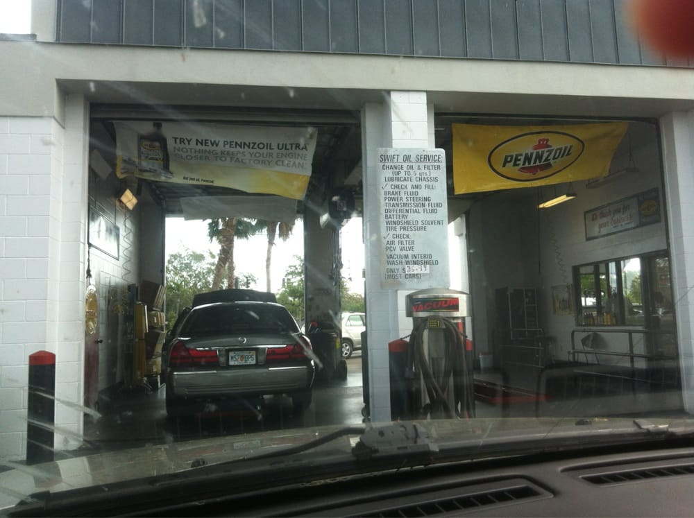 SWIFT OIL CHANGE Updated August 2024 3570 Tamiami Trl E, Naples