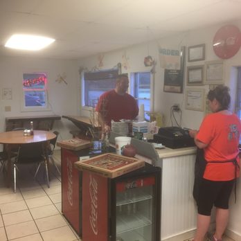 Ma-Ma Dar's Pizza - Pizza Near Me - Clarkesville, Georgia Ma-Ma Dar's Pizza - Pizza Near Me - Clarkesville, Georgia