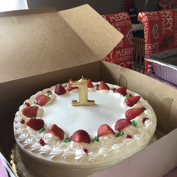 Sunset Bakery - Strawberry cake - Bakeries Near Me - San Francisco, California