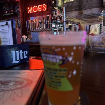 Moe's Crosstown Tavern - a pint of beer - American Near Me - Charleston, South Carolina Moe's Crosstown Tavern - a pint of beer - American Near Me - Charleston, South Carolina