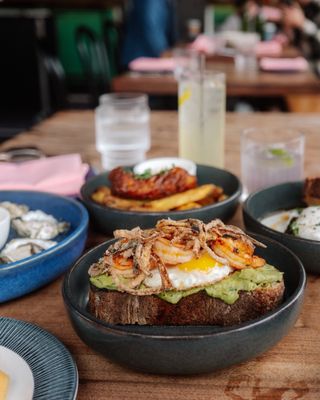 Fisch & Flore by null