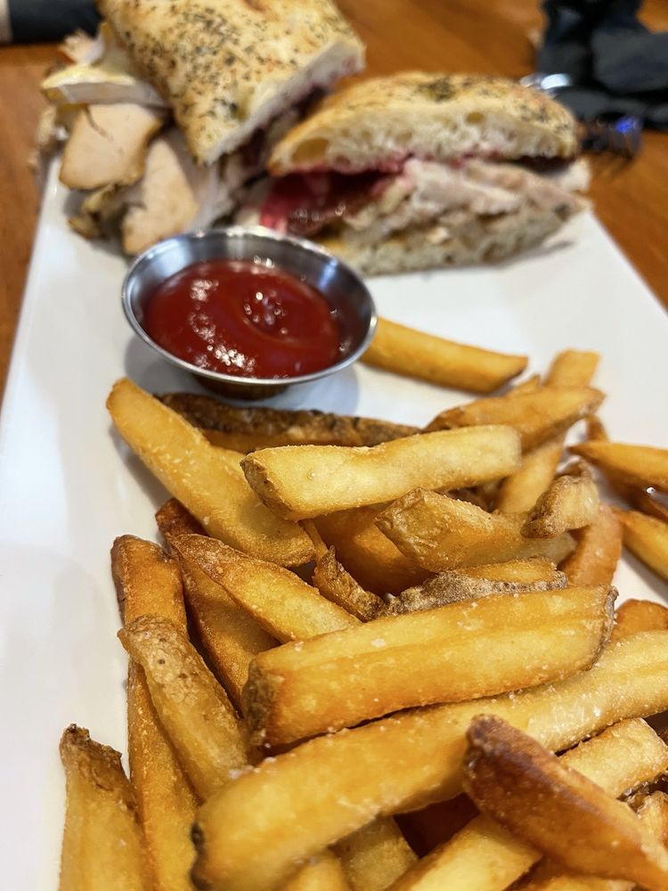 Cowbell Brewing Logo